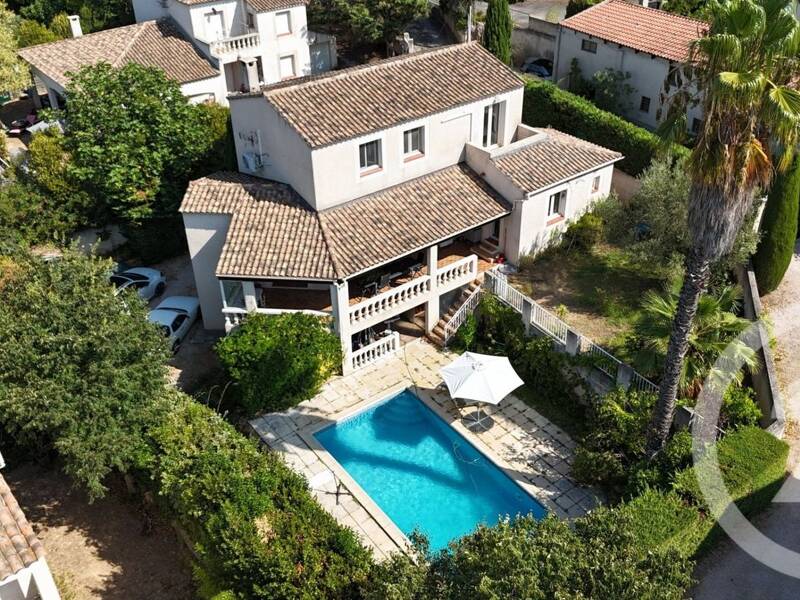 Maison à louer, 134m², MARSEILLE 12E
