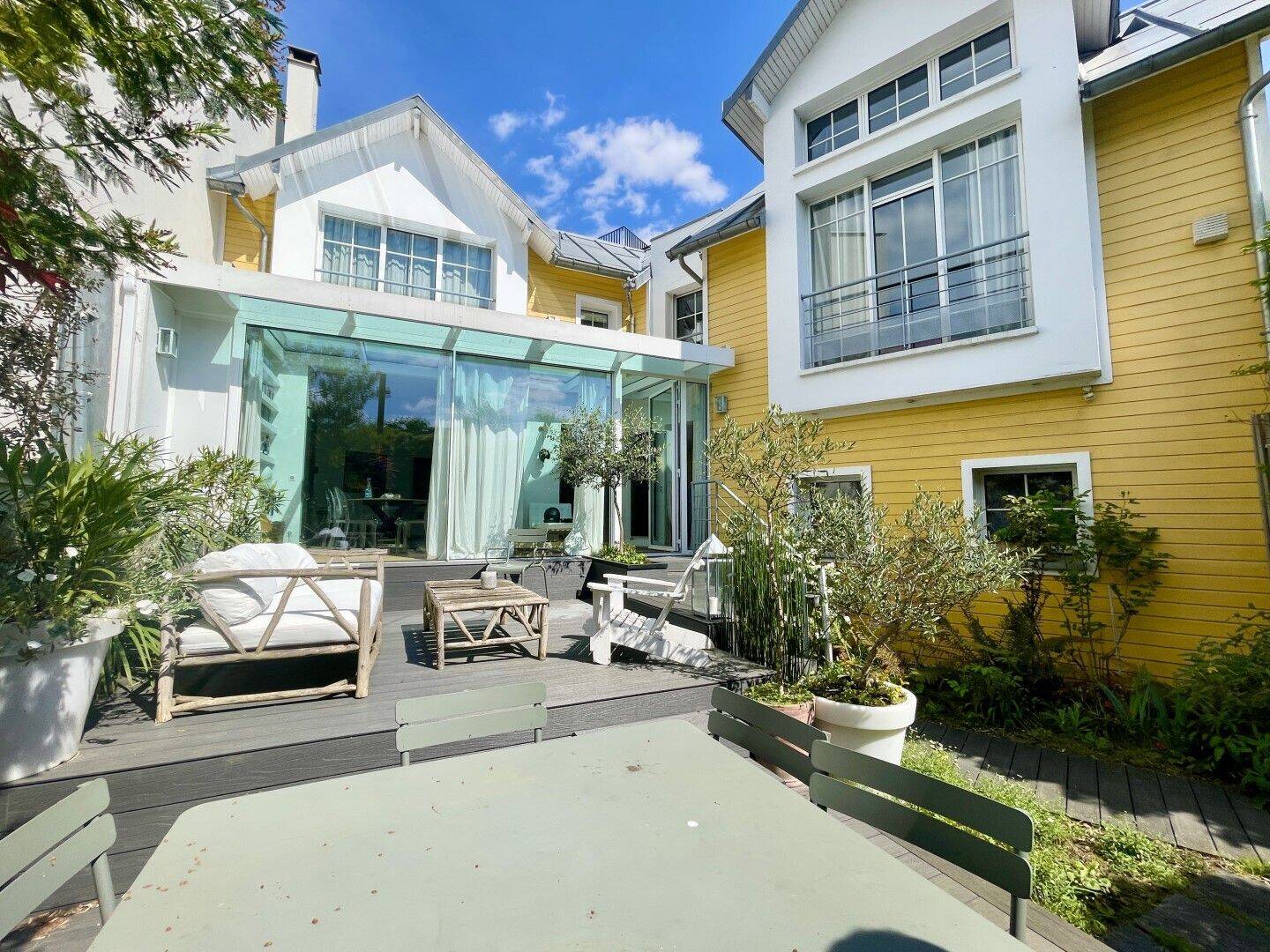Maison à vendre, 243m², ISSY LES MOULINEAUX