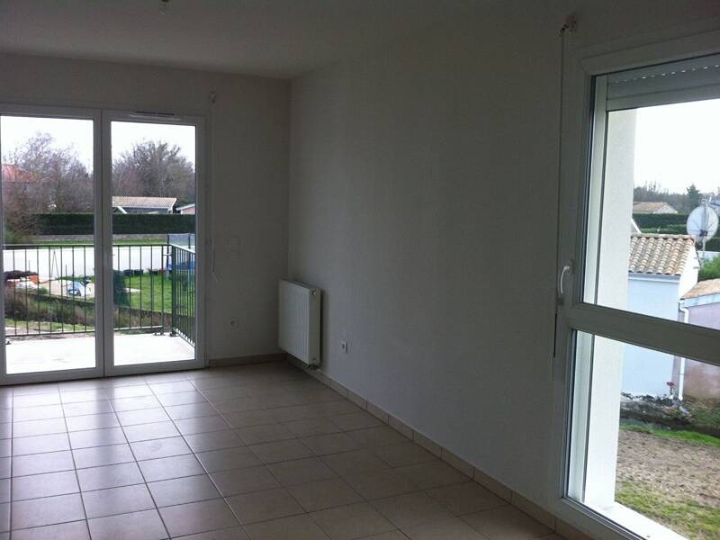 Maison à louer, 39m², AMBARES ET LAGRAVE