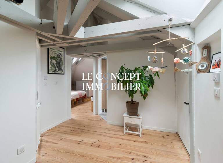 Appartement à vendre 649 000 € 5 pièces 4<br/>chambres 130 m²<br/>superficie 1/2<br/>étage Butte Aux Cailles-Refuge-Montbrun Anglet 64600