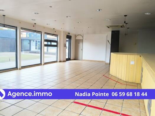 Boutique à vendre Fonds de commerce 142 000 € 140 m² de surface de vente Odos 65310