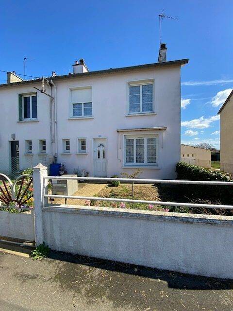 Maison à vendre, 86m², SAINT COSME EN VAIRAIS