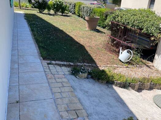 Maison à vendre 396 000 € 6 pièces 3 chambres 120 m² 1 048 m² de terrain Cozes 17120