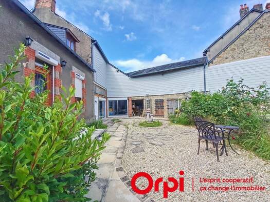 Maison à vendre 147 000 € 4 pièces 3 chambres 165 m² 10 078 m² de terrain Trois-Fonds 23230