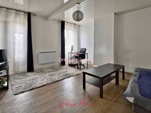 Appartement à vendre 152 000 € 2 pièces 1 chambre 48,29 m² Étage 1/2 Centre Sud Claye-Souilly 77410