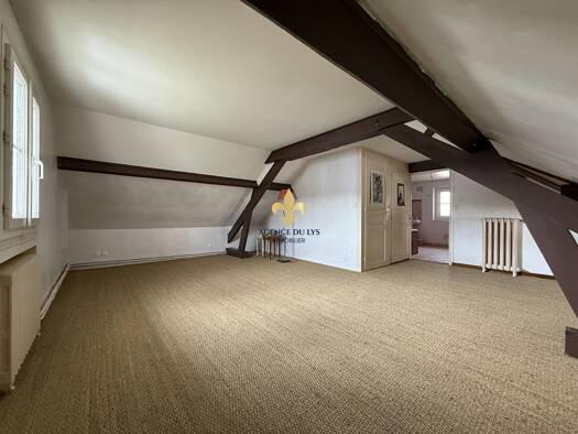 Maison à vendre 380 000 € 4 pièces 1 chambre 78 m² 971 m² de terrain Vineuil Saint Firmin 60500