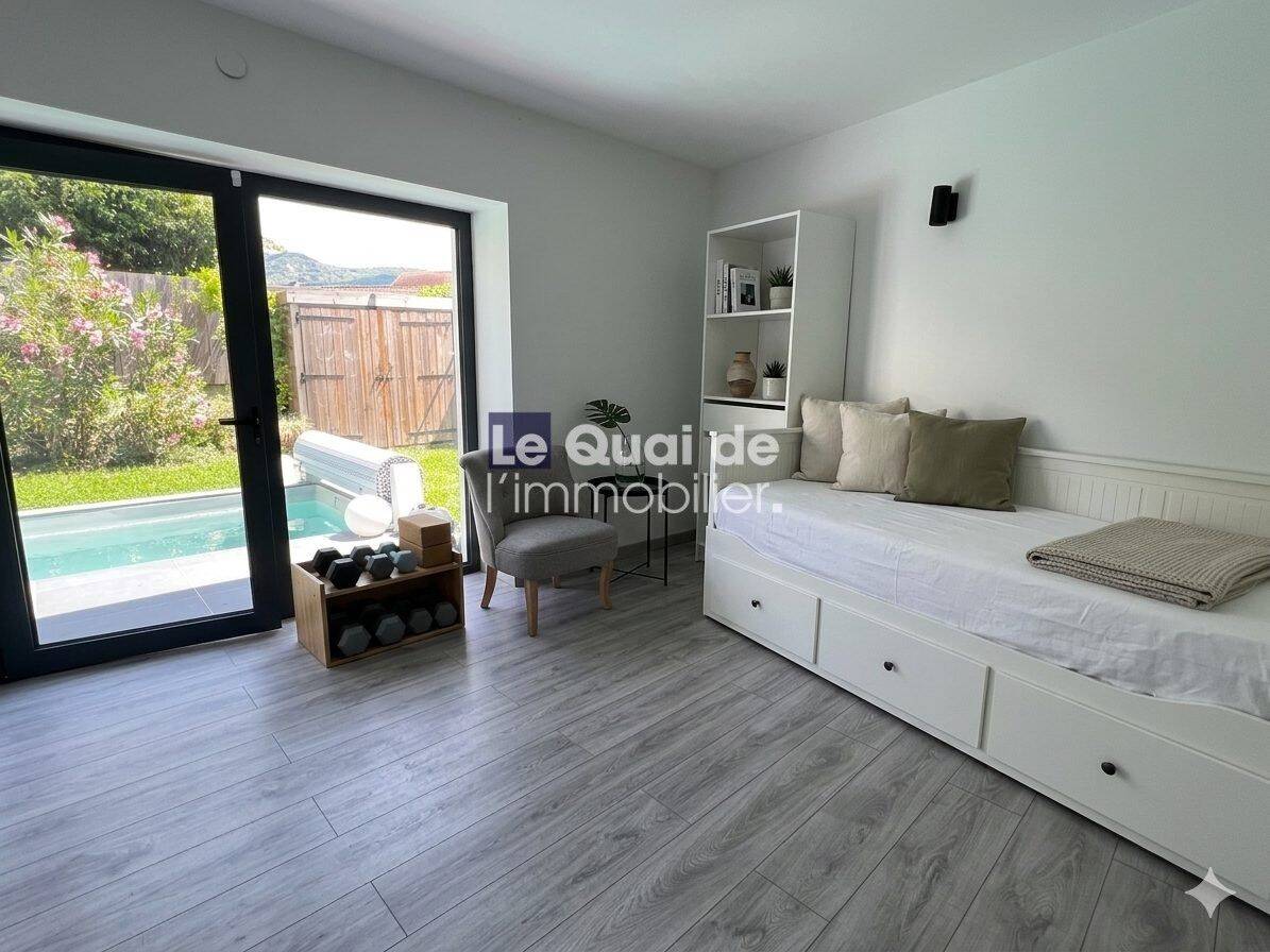 A LOUER une maison de 5 pièces récente et meublé (111 m²) av — 13