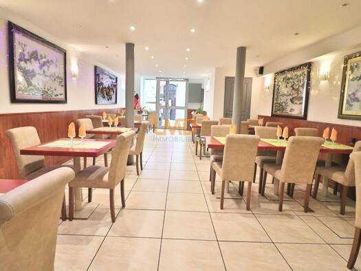 Boutique à vendre Fonds de commerce 77 000 € 3 pièces Saint-Maximin-la-Sainte-Baume 83470