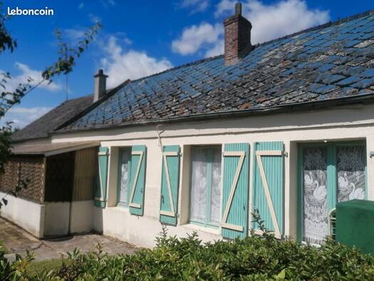 Maison de plain-pied à vendre 57 000 € 3 pièces 2 chambres 72 m² 700 m² de terrain La Ferte Chevresis 02270