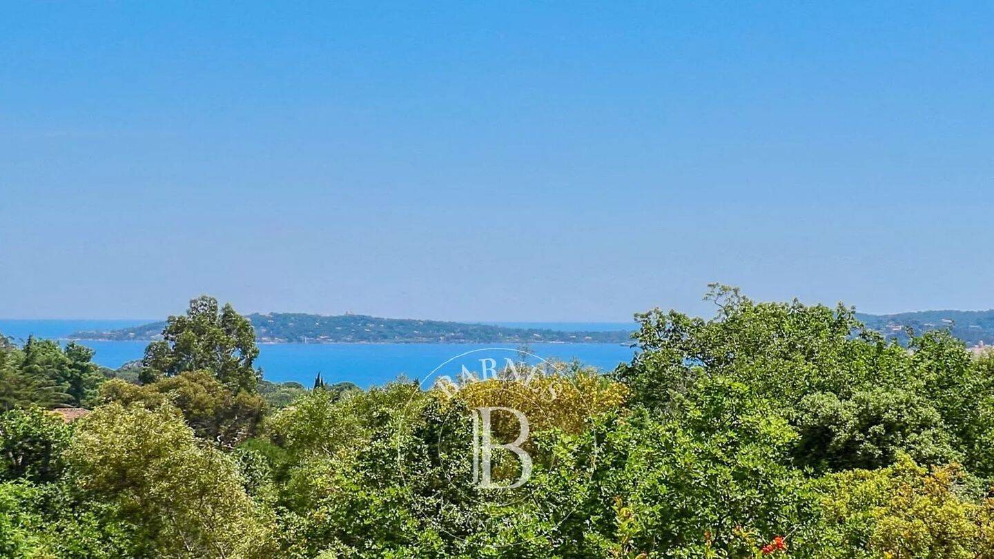 Maison à vendre, 440m², GRIMAUD