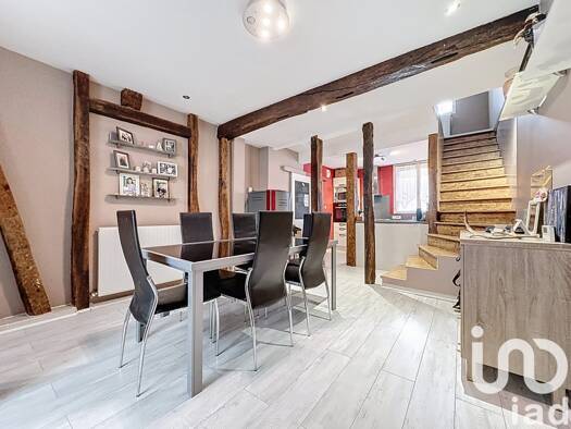 Maison à vendre 199 000 € 8 pièces 5 chambres 160 m² Cazères 31220