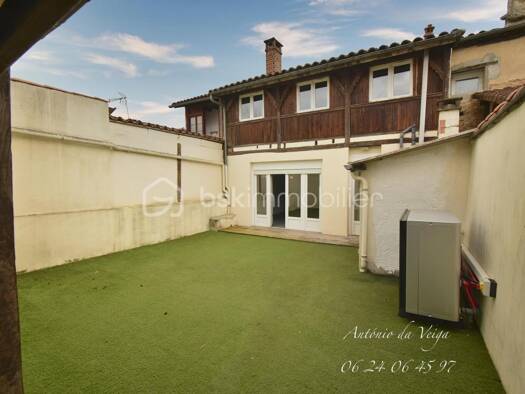 Maison de ville à vendre 172 000 € 7 pièces 3 chambres 195 m² 175 m² de terrain Gabarret 40310