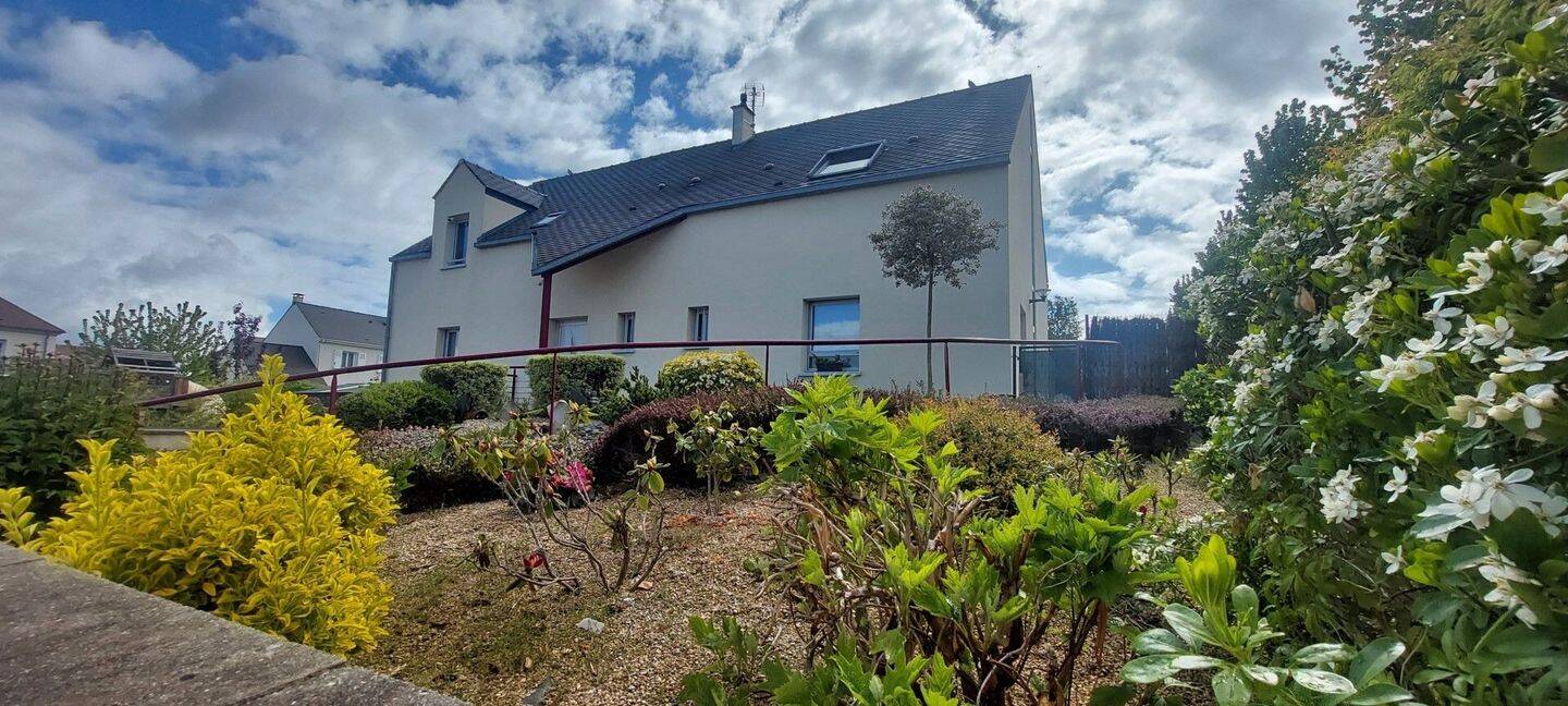 Maison à vendre, 210m², MAREUIL LES MEAUX
