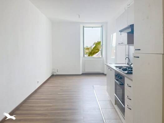 Appartement à vendre 95 000 € 2 pièces 1 chambre 35 m² Étage 2/2 XIV Juillet Pau 64000