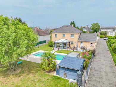 Maison à vendre 365 000 € 7 pièces 5 chambres 164 m² 1 264 m² de terrain Villemandeur 45700