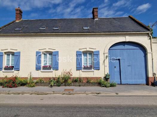 Maison en viager occupé Bouquet 59 000 € 6 pièces 4 chambres 120 m² 2 200 m² de terrain Wavignies 60130