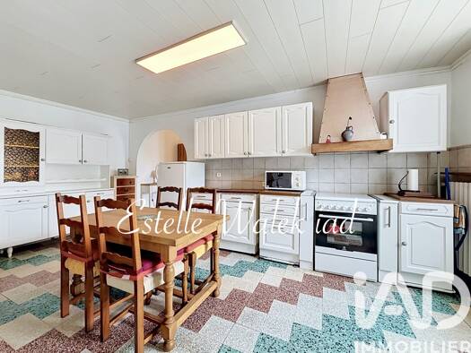 Maison de ville à vendre 169 000 € 5 pièces 3 chambres 142 m² 358 m² de terrain Faulx 54760