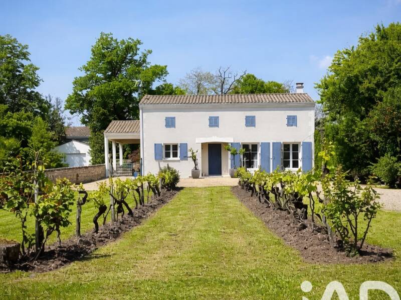 Maison à vendre, 106m², SAINT FORT SUR GIRONDE