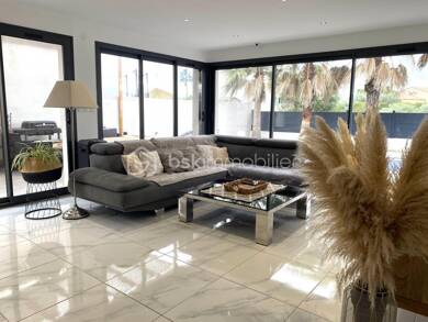 Maison à vendre 390 000 € 5 pièces 3 chambres 152 m² Villeveyrac 34560