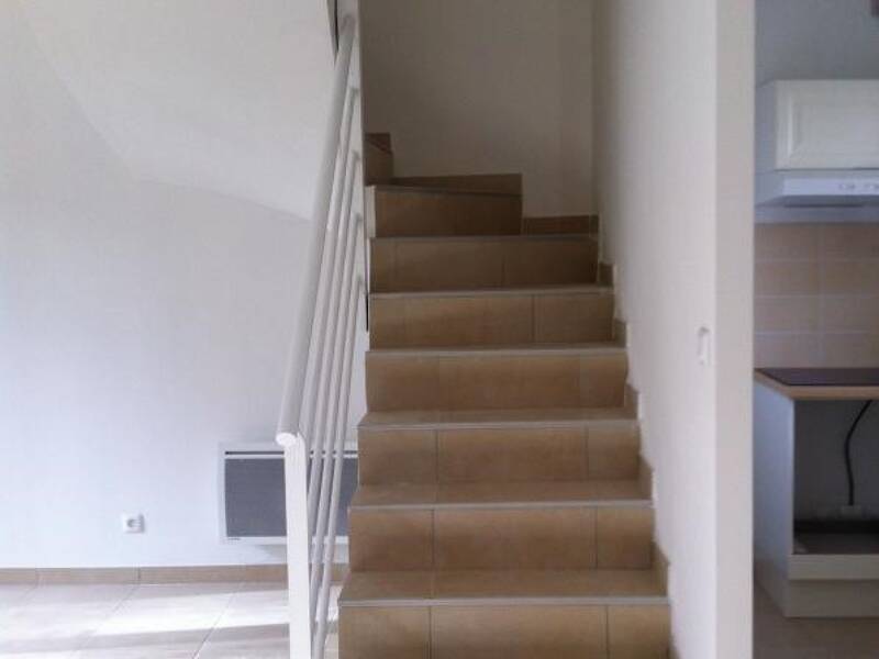 Maison à louer, 75m², ORAISON