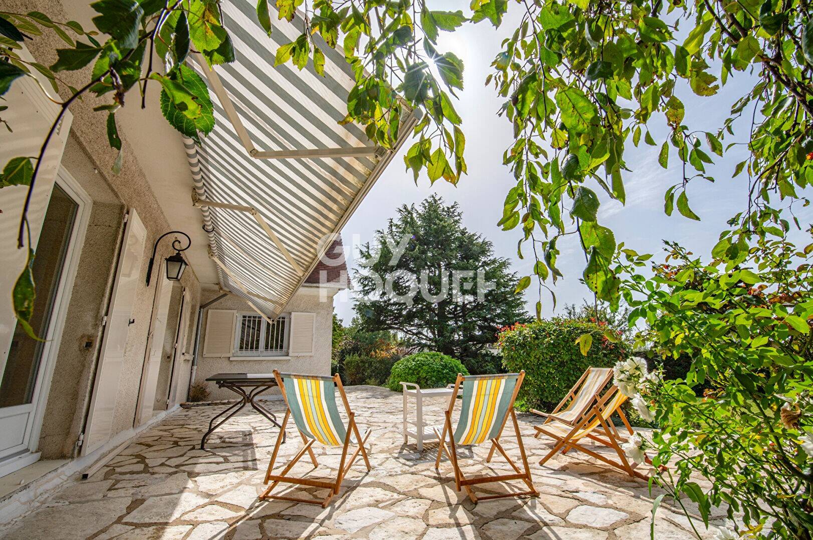 Maison à vendre, 220m², SAINT NOM LA BRETECHE