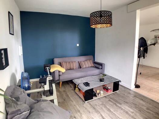Appartement à louer 864 € 3 pièces 2 chambres 79,34 m² RDC La Roquette Lunel 34400