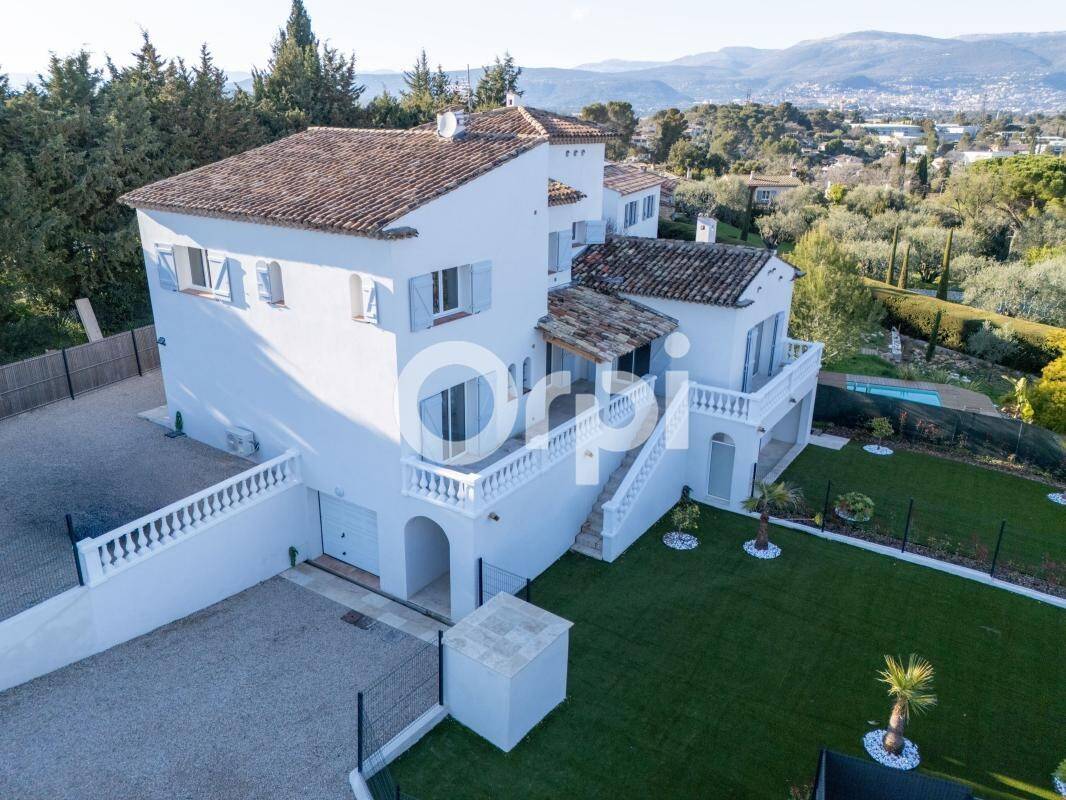 Maison à vendre, 172m², LA ROQUETTE SUR SIAGNE