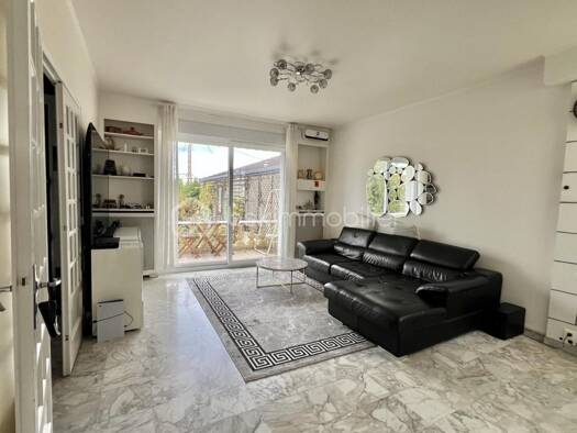 Maison à vendre 394 000 € 5 pièces 4 chambres 182 m² 442 m² de terrain Sully-Vauban Livry-Gargan 93190
