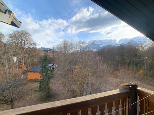 Triplex à vendre 370 000 € 5 pièces 3 chambres 81 m² Étage 3/3 Les Carroz D'Arâches Arâches-la-Frasse 74300