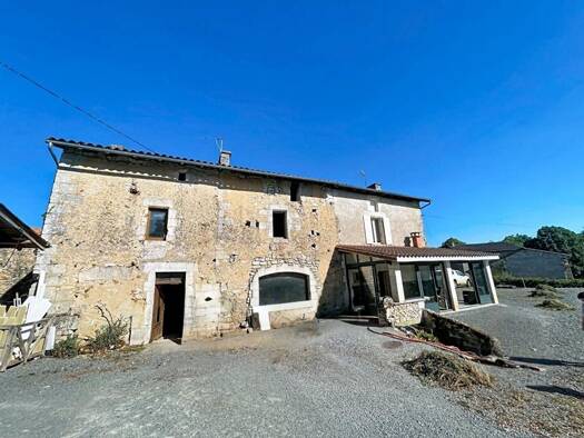 Maison à vendre 118 800 € 5 pièces 3 chambres 86 m² 1 084 m² de terrain Villars 24530