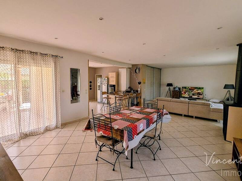 Maison à vendre, 142m², SAINT MARTIN DE LONDRES