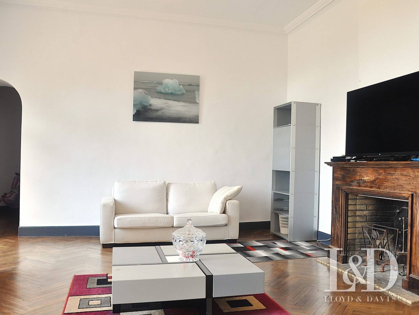 Maison à vendre, 660m², SAINT PIERRE DE TRIVISY