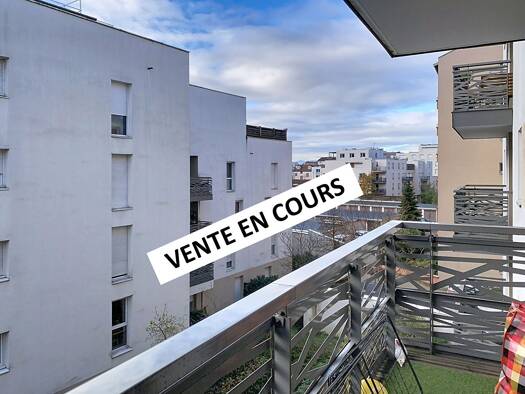 Appartement à vendre 217 000 € 3 pièces 2 chambres 62,23 m² Étage 3/6 Grandclément Villeurbanne 69100