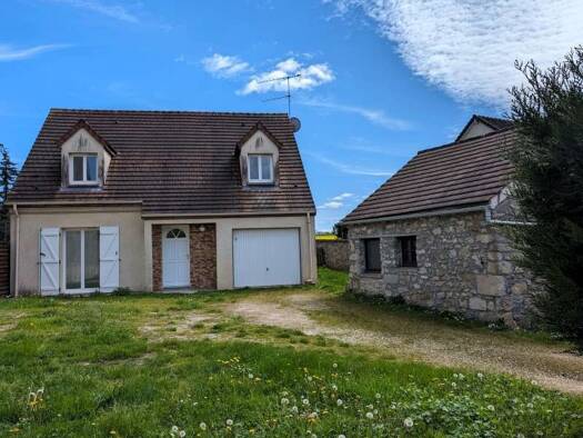 Maison à vendre 345 000 € 5 pièces 3 chambres 103 m² 550 m² de terrain Orgerus 78910