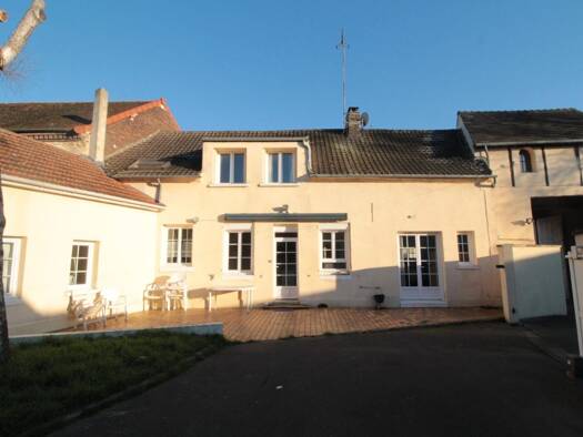 Maison à vendre 287 000 € 7 pièces 5 chambres 159,3 m² 1 144 m² de terrain Venette 60280