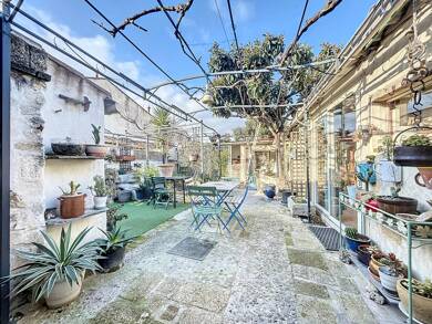Maison de ville à vendre 185 000 € 5 pièces 2 chambres 85 m² 213 m² de terrain Le Pontet 84130