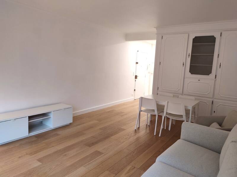 Maison à louer, 57m², PARIS 16E