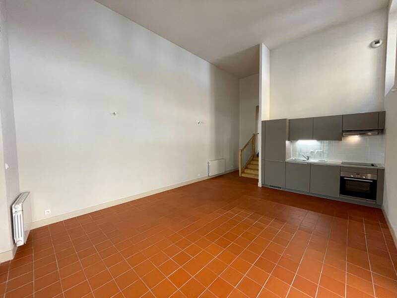 Maison à louer, 51m², NIMES