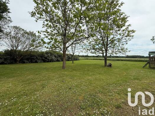 Maison à vendre 211 000 € 4 pièces 3 chambres 80 m² 4 478 m² de terrain Montcaret 24230