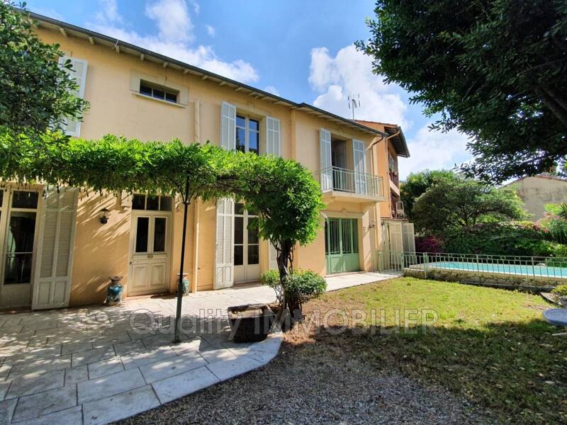 Maison à louer, 190m², CANNES