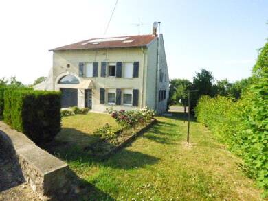 Duplex à vendre 178 500 € 14 pièces 9 chambres 350 m² Avricourt 54450