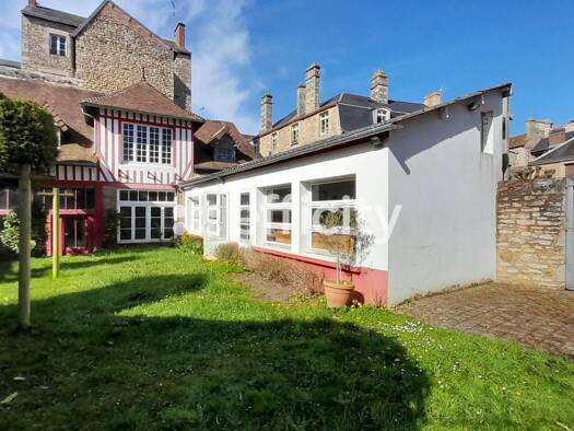 Immeuble à vendre 515 200 € 381,3 m² Centre Ville-Saint Léonard-Notre-Dame Alençon 61000