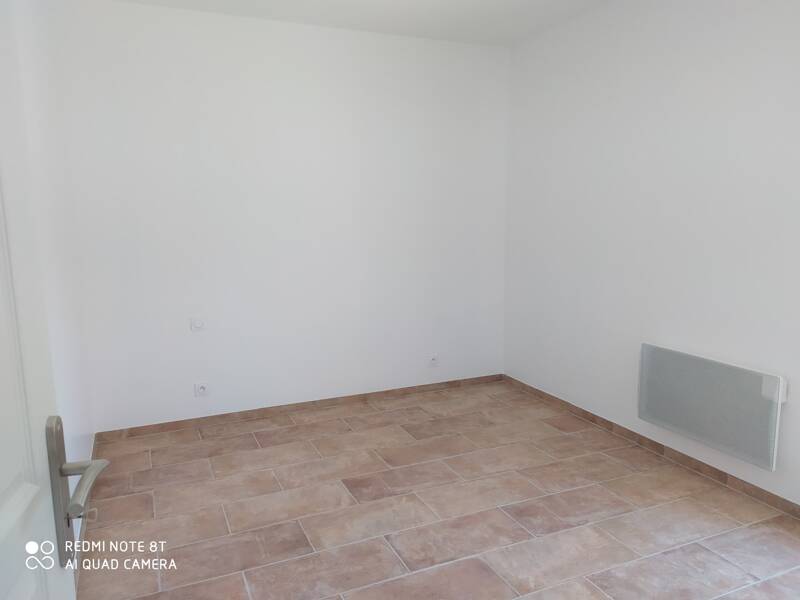 Maison à louer, 74m², GRANS