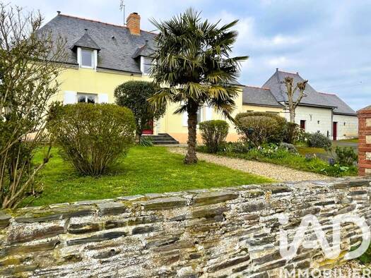 Maison à vendre 465 000 € 6 pièces 5 chambres 196 m² 4 521 m² de terrain Cantenay-Épinard 49460