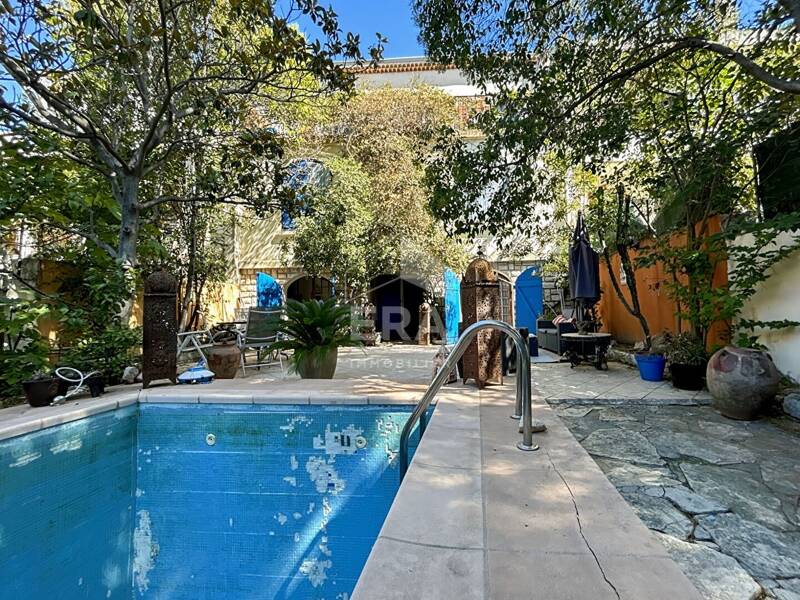 Maison à vendre, 355m², MARSEILLE 14E