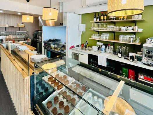 Activités diverses à vendre Fonds de commerce 85 000 € 70 m² de surface de vente Plage Mimizan 40200