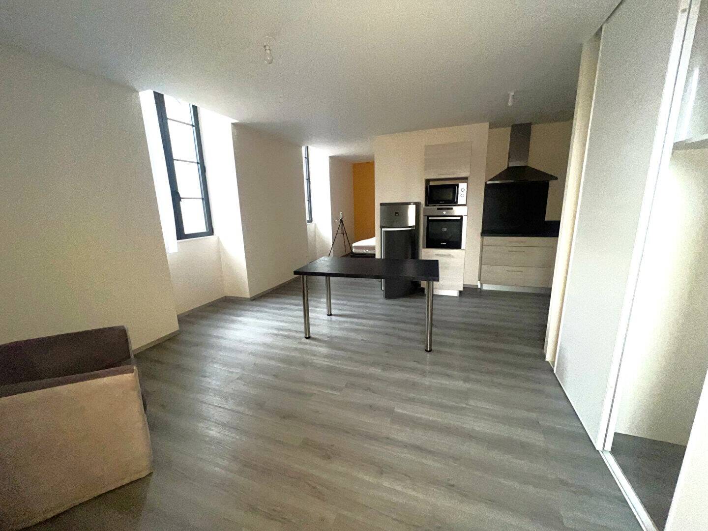 Maison à louer, 42m², VILLEFRANCHE DE ROUERGUE