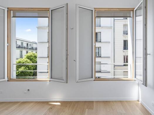 Duplex à vendre - Première occupation 2 400 000 € 6 pièces 5 chambres 161,5 m² Étage 2/3 Léon-Blum Folie-Regnault Paris 11ème arrondissement 75011