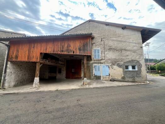 Maison à vendre 127 000 € 4 pièces 2 chambres 91 m² 611 m² de terrain Chevillard 01430