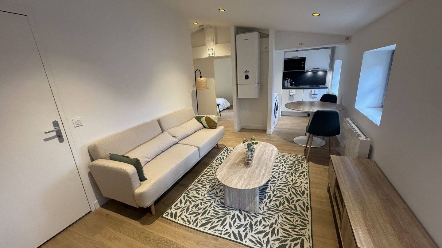 Maison à louer, 33m², TASSIN LA DEMI LUNE